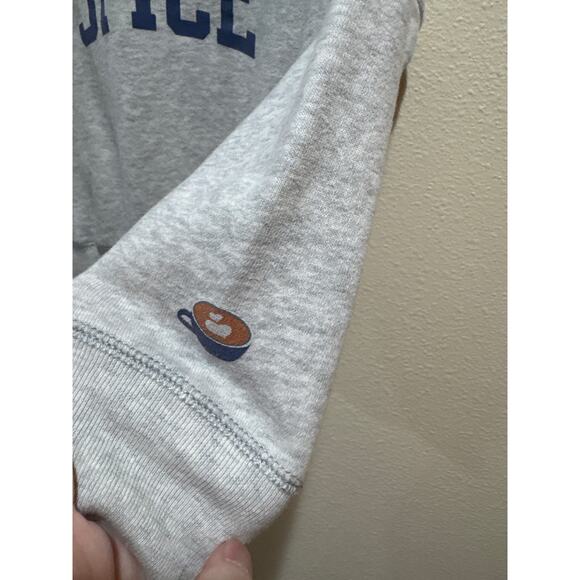 Girls Abercrombie Pumpkin Spice Crewneck Gray Sweatshirt size 5/6 - Picture 3 of 4